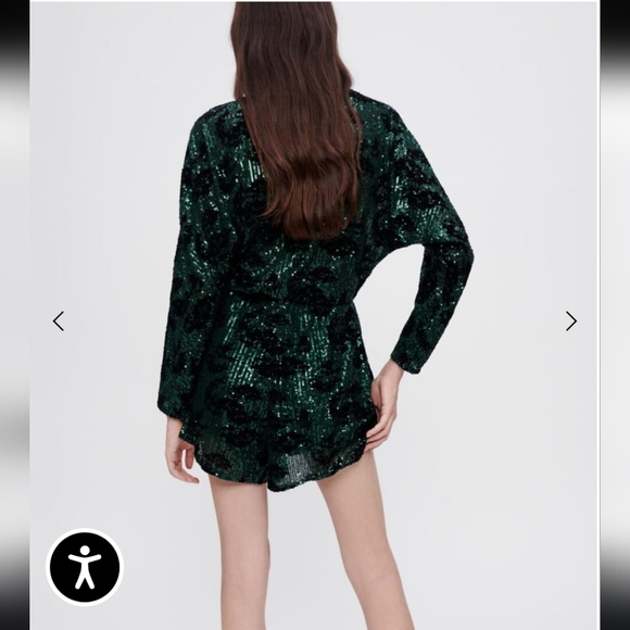 Party Romper Green Sequin Floral Mini Shorts Summer Nights Going Out Size XS - Picture 4 of 9